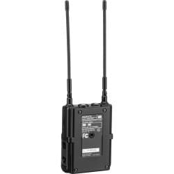 Plug-on Digital Integrado Sony UWD-D16 e Sistema de Microfone de Lapela Combo Wireless