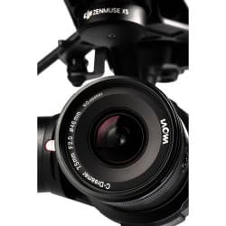 Laowa Venus Optics - Lente 7.5mm f/2 MFT (Preta)