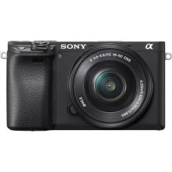 Câmera Mirrorless Sony a6400 com lente 16-50mm