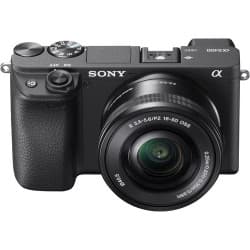 Câmera Mirrorless Sony a6400 com lente 16-50mm