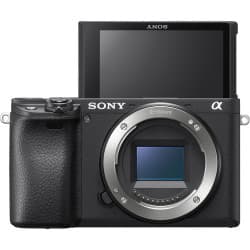 Câmera Mirrorless Sony a6400 com lente 16-50mm
