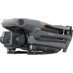 DJI - Drone Mavic 3 Fly More Combo
