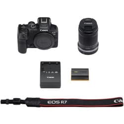 Canon - EOS R7 - Câmera Mirrorless com lente 18-150 mm