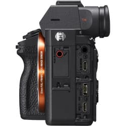 Sony a7 III - Câmera Digital Mirrorless (Corpo)