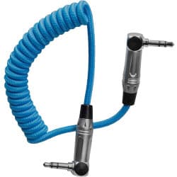 Kondor Blue - Cabo de áudio estéreo TRS em ângulo reto Coiled de 3,5 mm