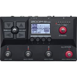 Zoom - B2 Four Amplificador e Pedal Emulador de Efeitos