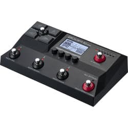 Zoom - B2 Four Amplificador e Pedal Emulador de Efeitos
