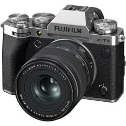 Fujifilm - Câmera Mirrorless X-T5 com lente XF 16-50mm f/2.8-4.8 (Silver)