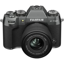 Fujifilm - Câmera Mirrorless X-T50 com lente 15-45mm f/3.5-5.6 (Charcoal Silver)