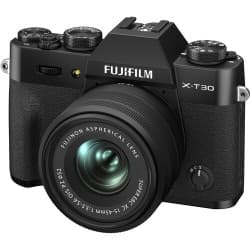 Fujifilm - Câmera Mirrorless X-T30 II com 15-45mm f/3.5-5.6 (Black)