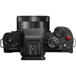 Panasonic - Lumix G100D Câmera Mirrorless com lente de 12-32mm