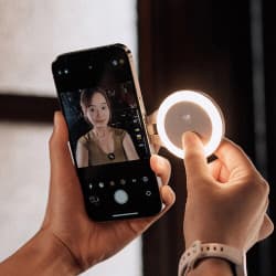 PGYTECH - MagGlow Phone Fill Light（(Misty Gray)