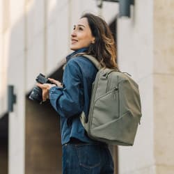 PGYTECH - OneGo Lite Backpack 16L（Forest）