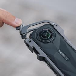 PGYTECH - Cage para Câmera INSTA360 X5