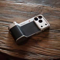 PGYTECH - Retrova Grip Kit (Graphite Black-iPhone 16 Pro Max)