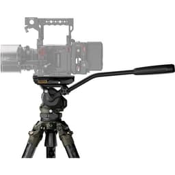Tilta - Cabeça fluida Cine de 75 mm com pernas de tripé de fibra de carbono de 3 estágios (Forest Camo) - miniatura 3